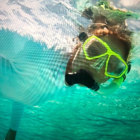 Meet your Posher, Kimberly - Picture 1 of 11